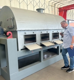 苯酚結(jié)片機(jī)